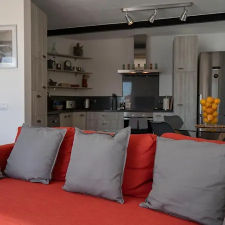 아파트 Beachhouse With Amazing Terrace Next To The Ocean Bocacangrejo